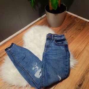 Maurices distressed high rise skinny jeans